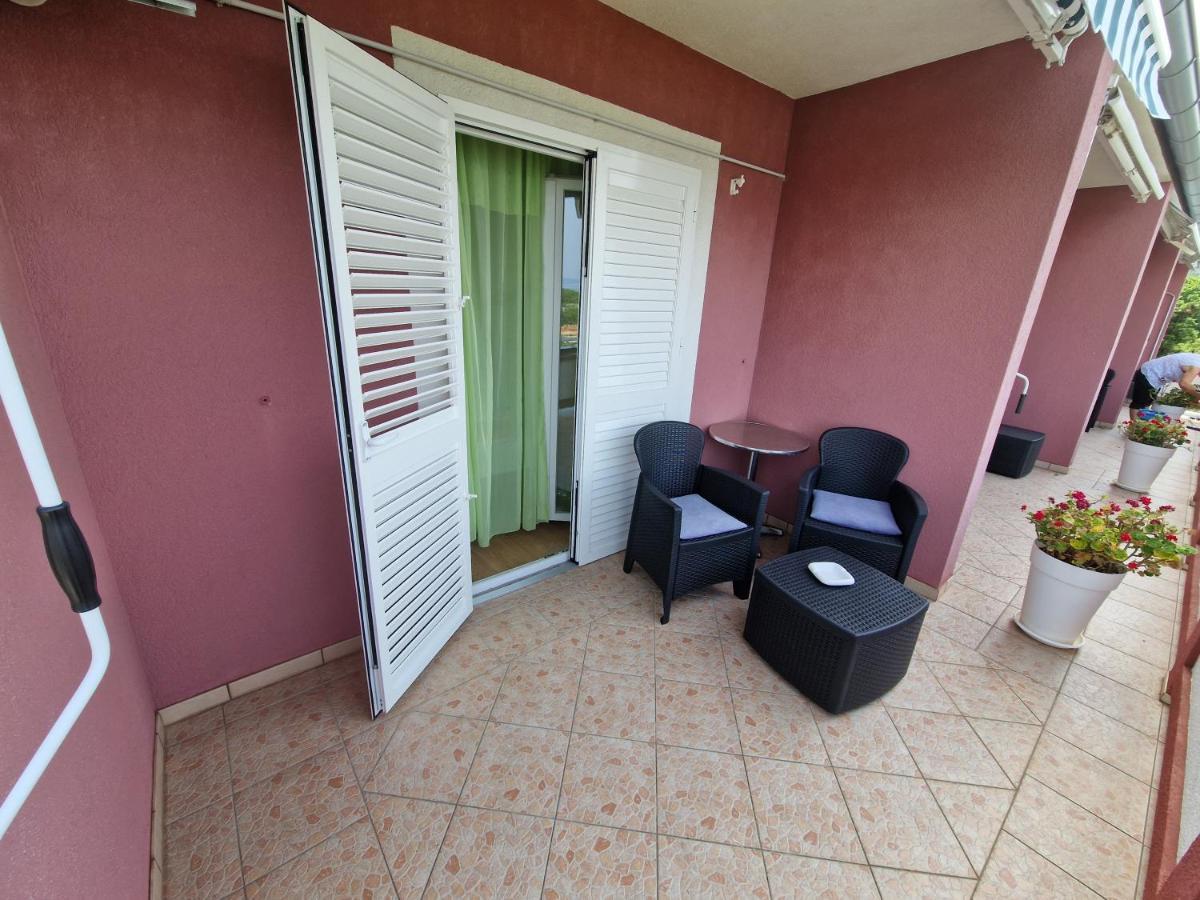 Rooms Anita Sibinj Sibinj Krmpotski Luaran gambar