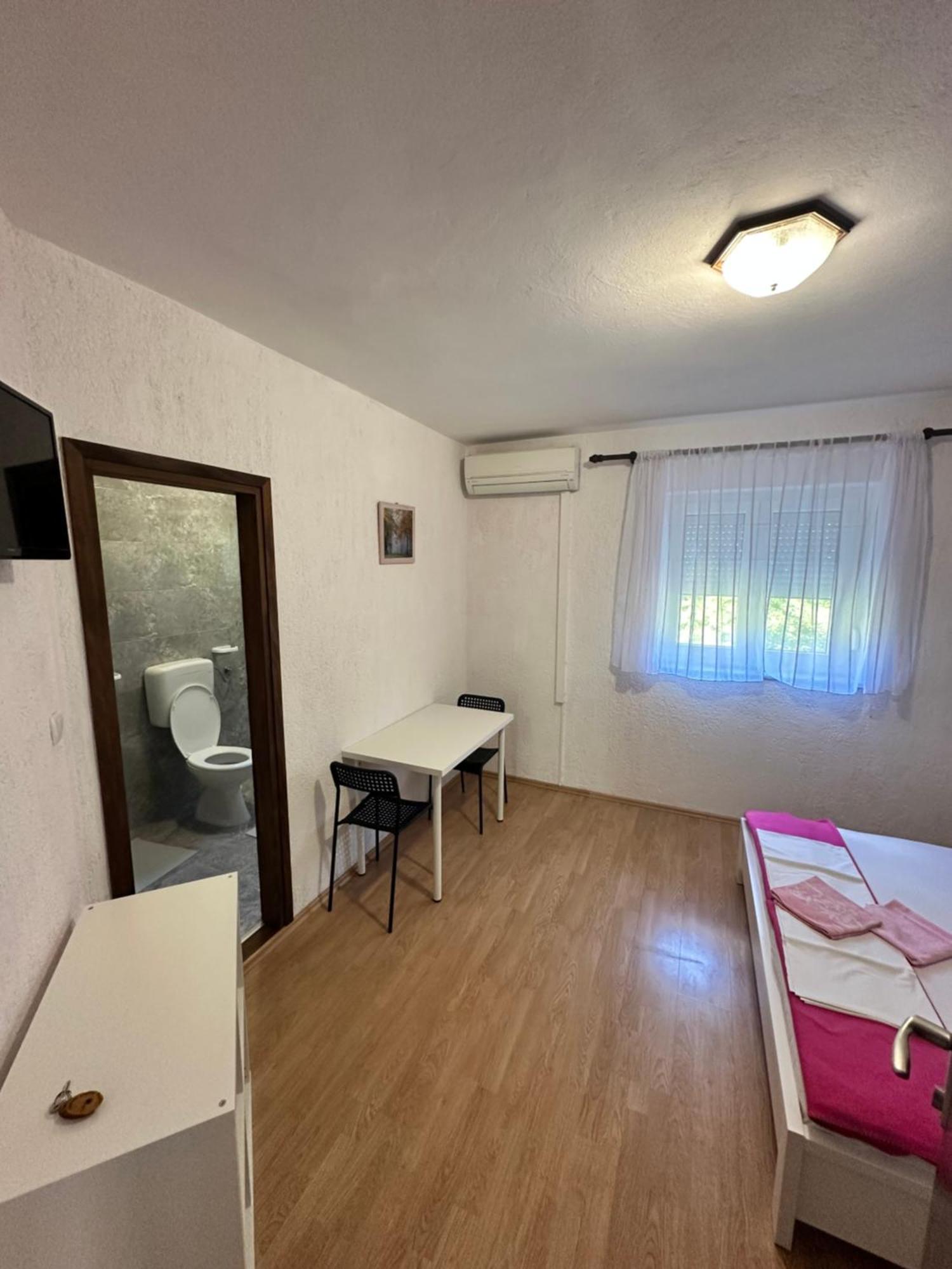 Rooms Anita Sibinj Sibinj Krmpotski Luaran gambar